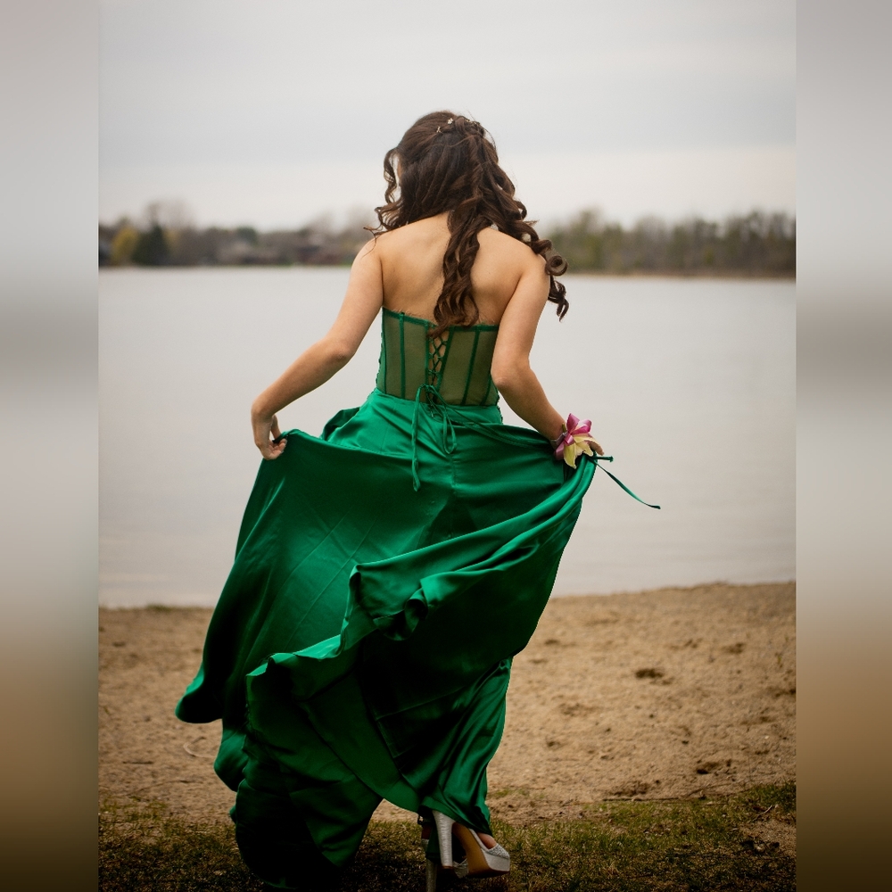 Green strapless prom dress